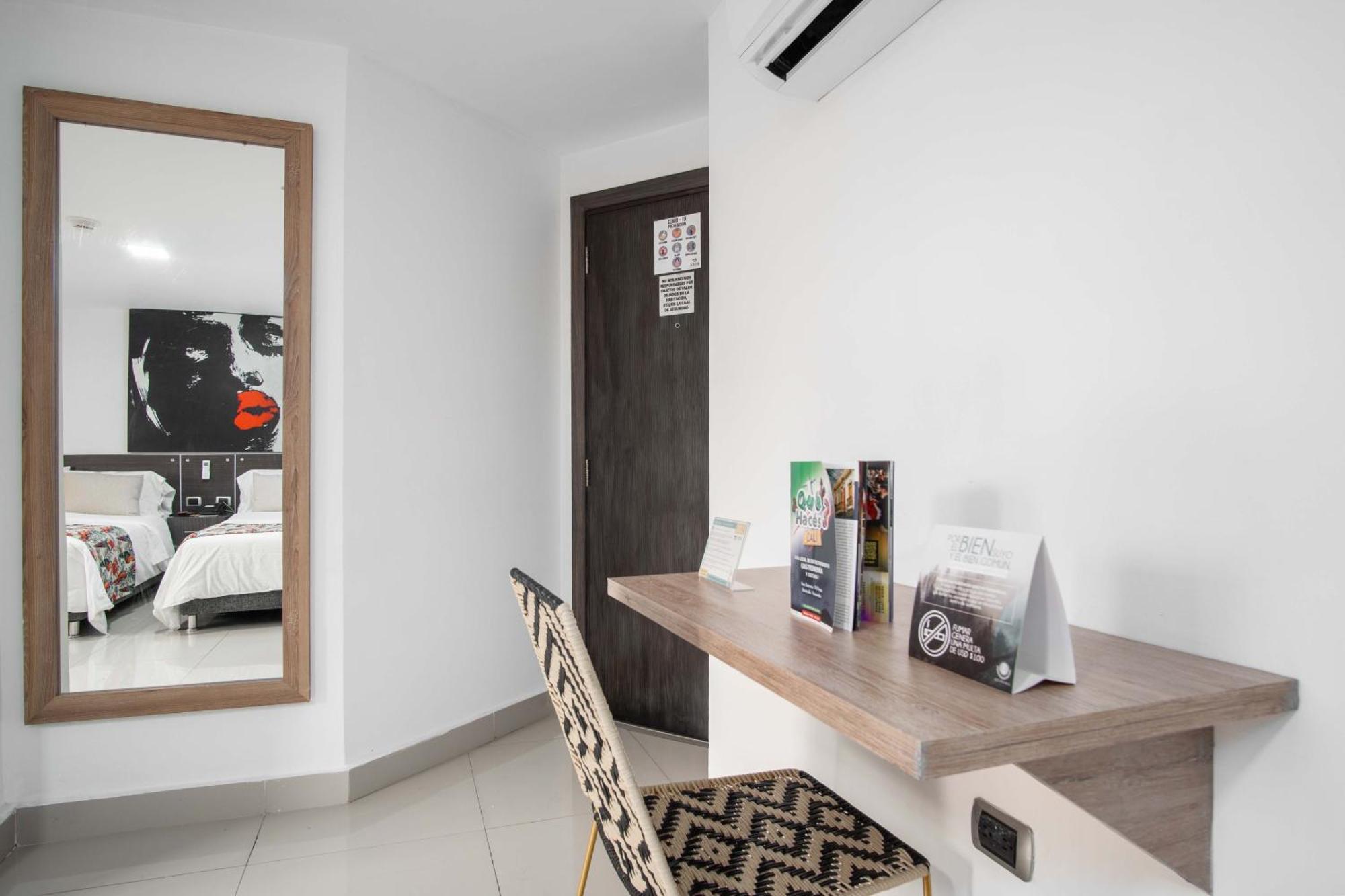 Azor Hotel Cali Versalles Екстер'єр фото
