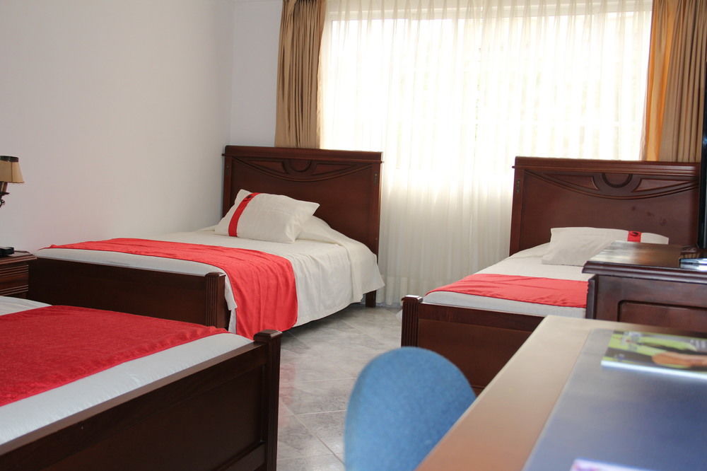 Azor Hotel Cali Versalles Екстер'єр фото
